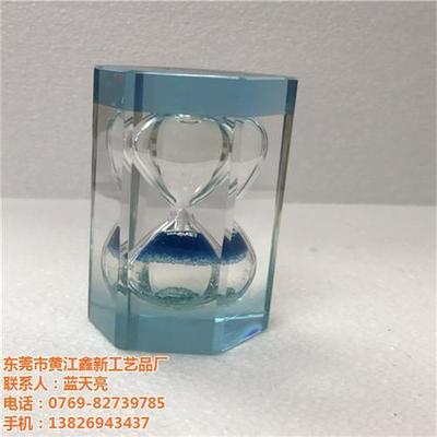 东莞市黄江鑫新工艺品厂 专注于工艺美术品、金属与塑料制品制造